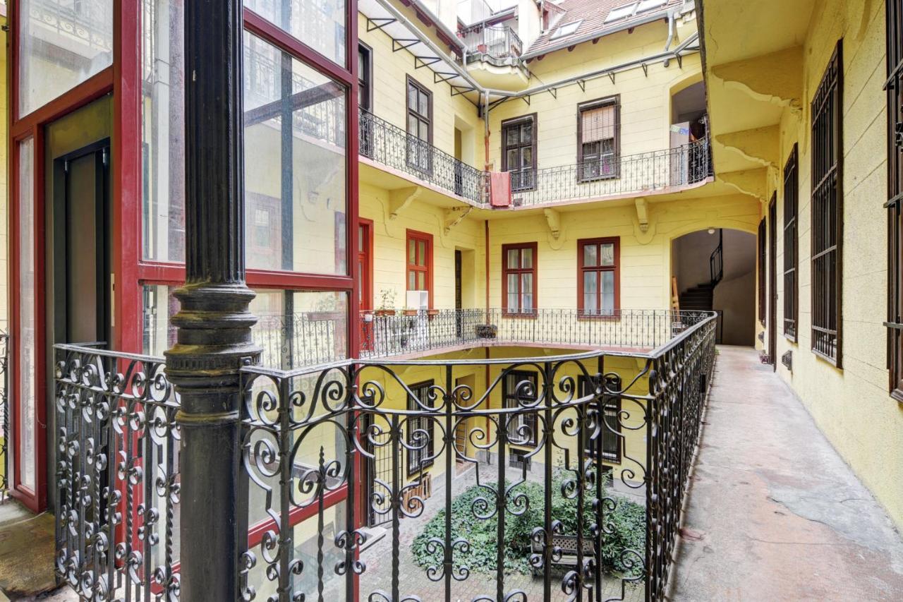 Апартаменты Free Garage Parking, Ac And Bikes In The Downtown Будапешт Экстерьер фото